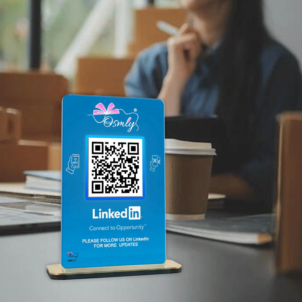 NFC Enabled LinkedIn QR Stand