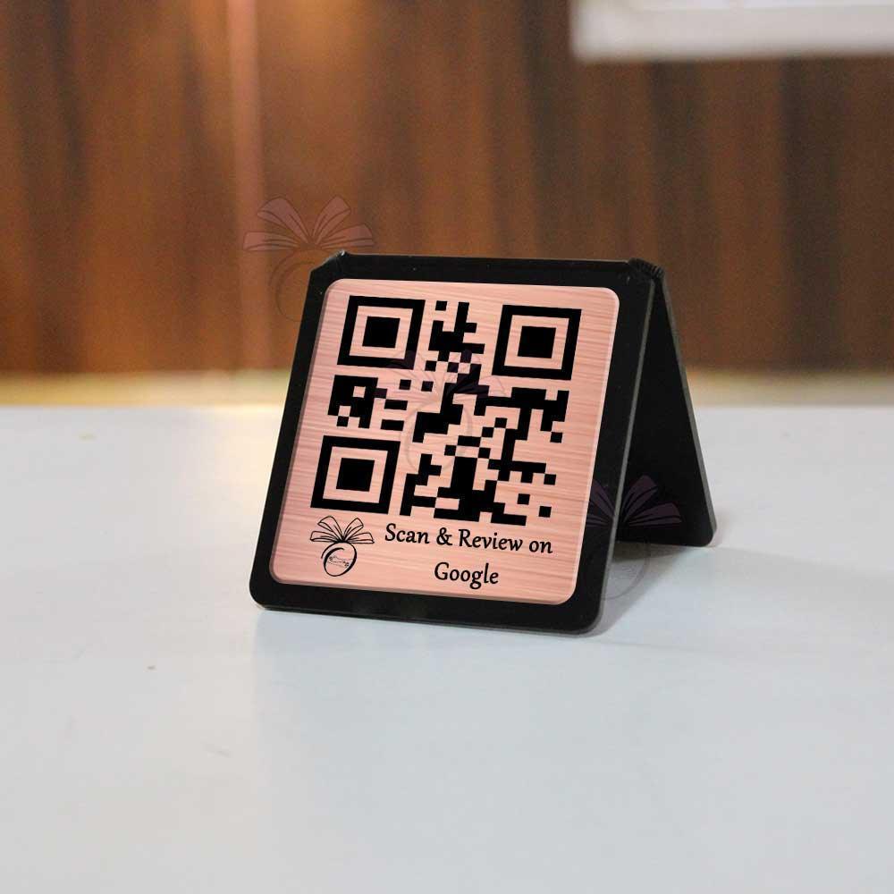 onlineSingleGoldAcrylicQRStand_2 - OSMLY
