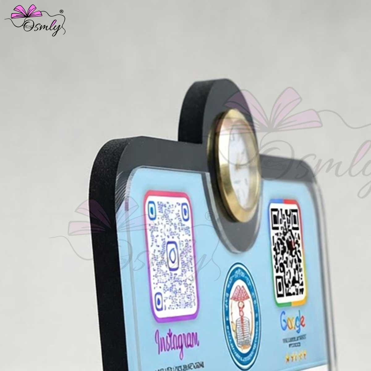 DoctorClockQRStandclosesideview - OSMLY