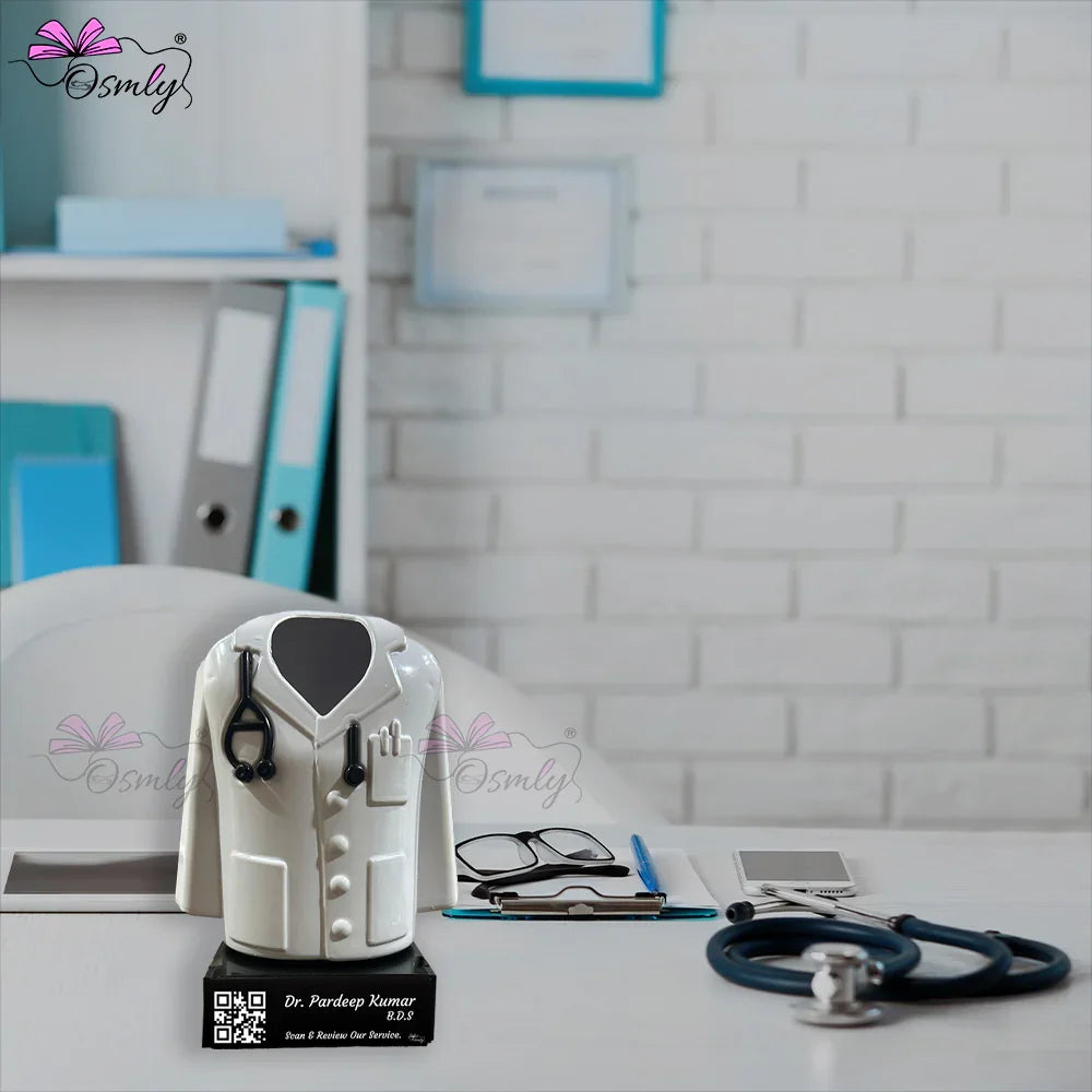 Doctor Coat Pen Stand