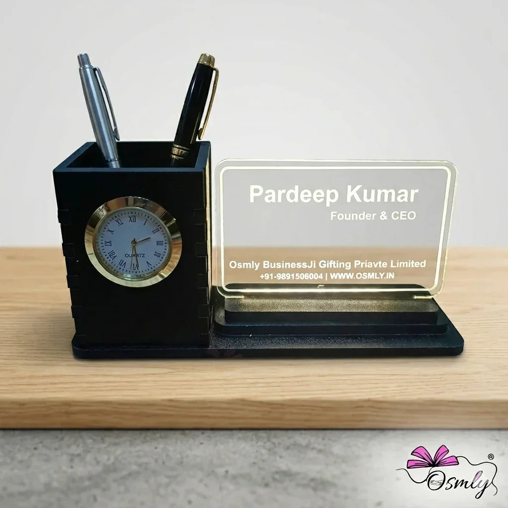 Pen_Stand_with_Acrylic_Nameplate - OSMLY