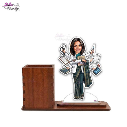 Super Doctor Caricature Pen Stand