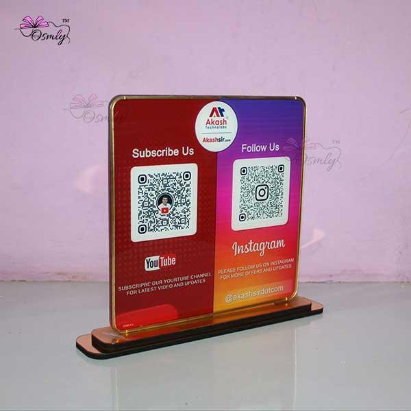 YouTube Instagram QR Stand - OSMLY