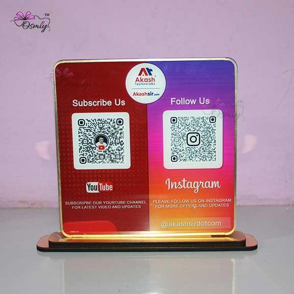YouTube Instagram QR Stand - OSMLY